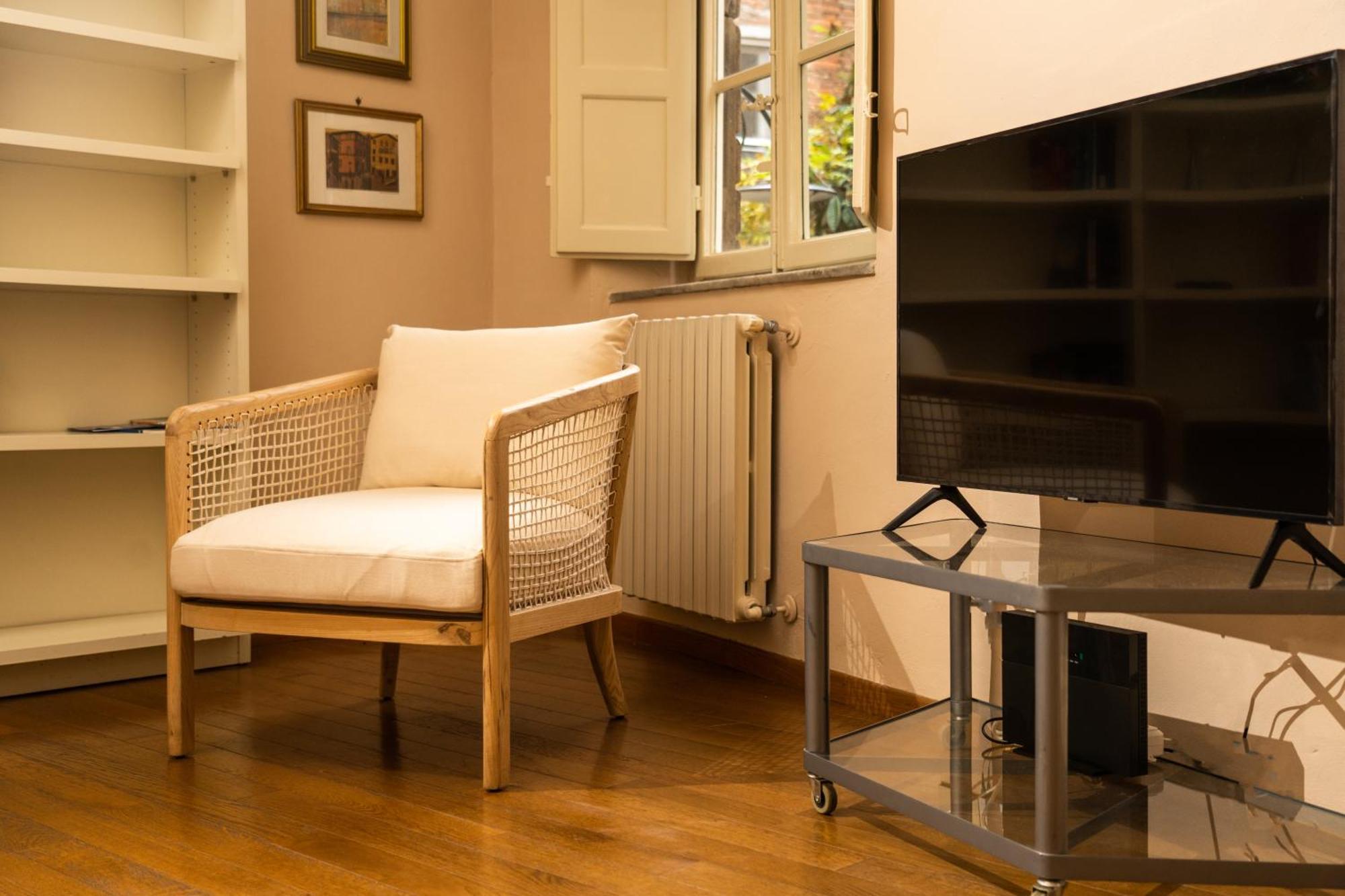 Il Gallo - Charming Apartment In Lucca Heart Eksteriør billede
